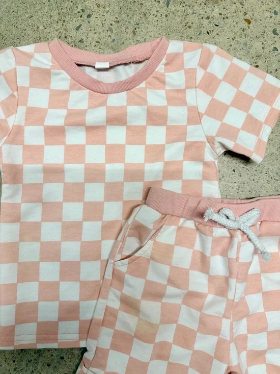 Kids Pink Checkerboard Short Set - Short Sleeve Tee & Drawstring Shorts (18-24) - Picture 2 of 4